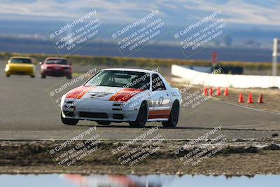media/Nov-16-2025-CalClub SCCA (Sun) [[2975c16dfc]]/Group 6/Turn 1/